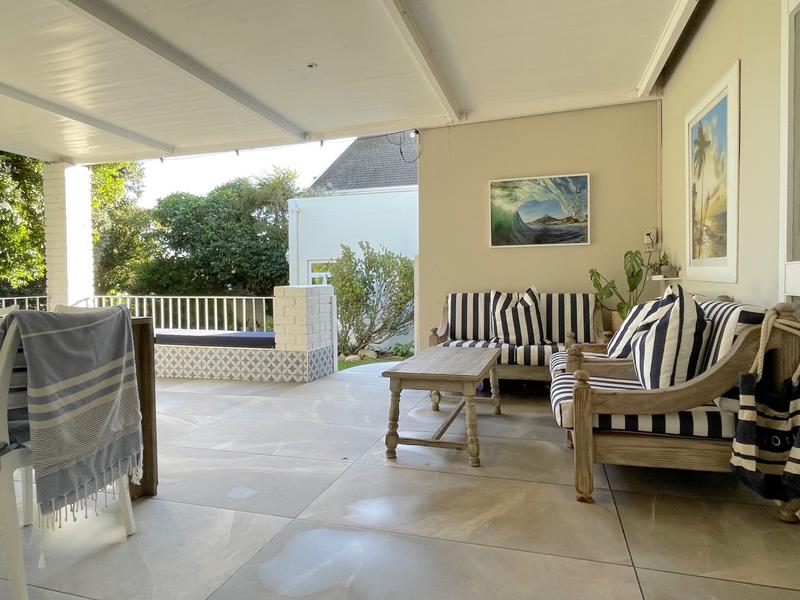 3 Bedroom Property for Sale in Camps Bay Western Cape